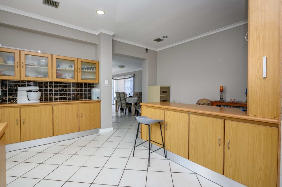 6 Bedroom Property for Sale in Lorraine Eastern Cape